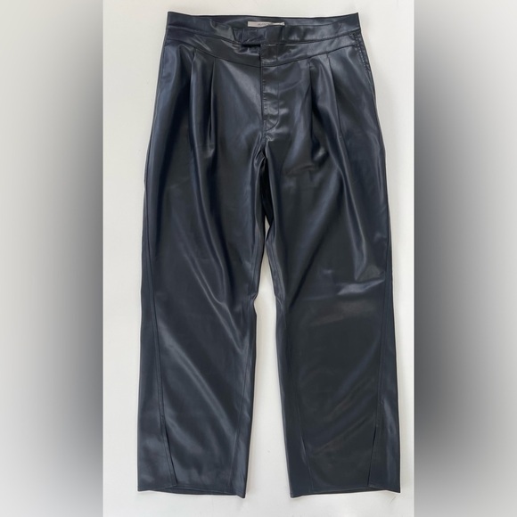 HUDSON Jeans Women's Black Pleated Rosie Faux Leather Wide Leg Pants Size 30 - Picture 2 of 12